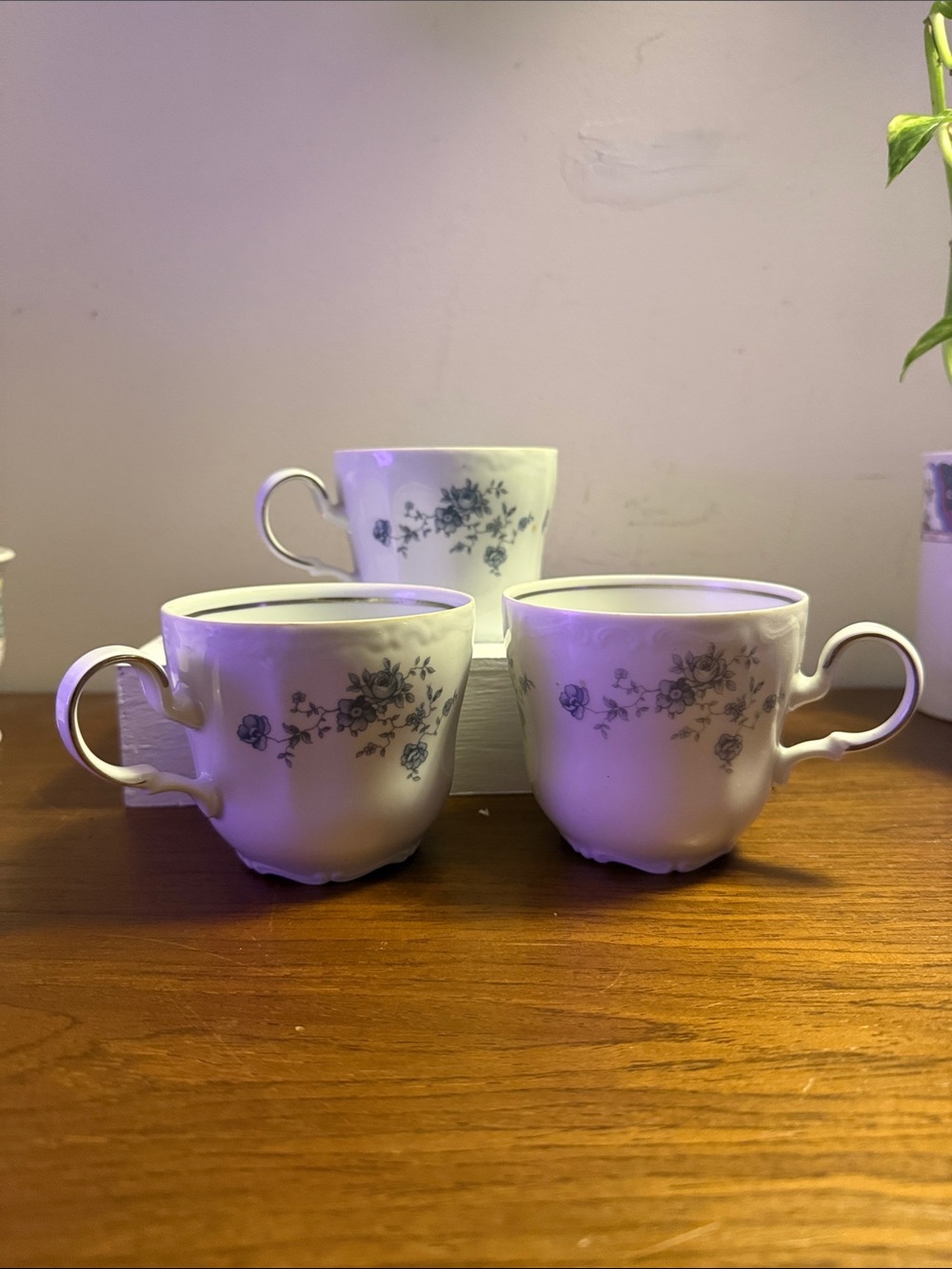 Vintage JOHANN HAVILAND COFFEE CUP Blue Garland Pattern 3 x 4 1/2 inches set/3